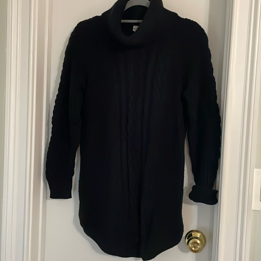 Black chunky maternity sweater